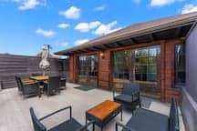 The 1905 House by Coastline Vacation Rentals